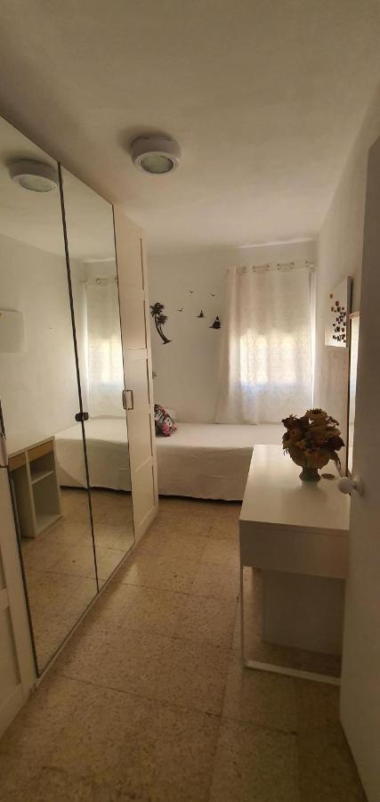 Piso Luminoso Cerca De Playa Apartment Cádiz Exterior foto